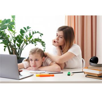 تأثیر مجازی شدن مدارس بر اضطراب کودکان و نوجوانان !